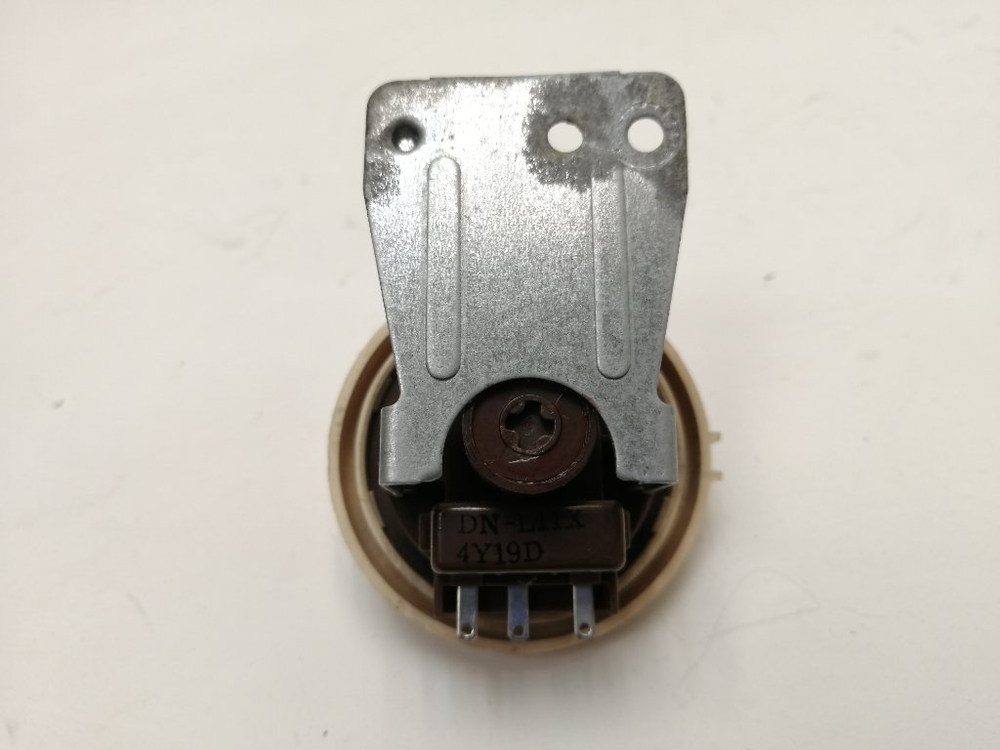 WD-10160N кт122 Датчик уровня воды для стиральной машины LG WD-10160N б/у