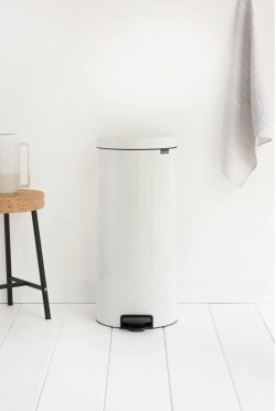 Brabantia Контейнер для мусора NewIcon 30л белый