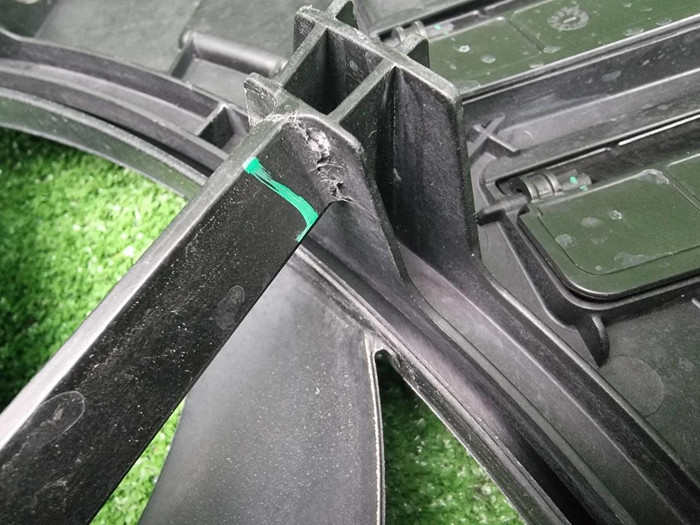 Диффузор с вентилятором Geely Monjaro (2021-н.в.)