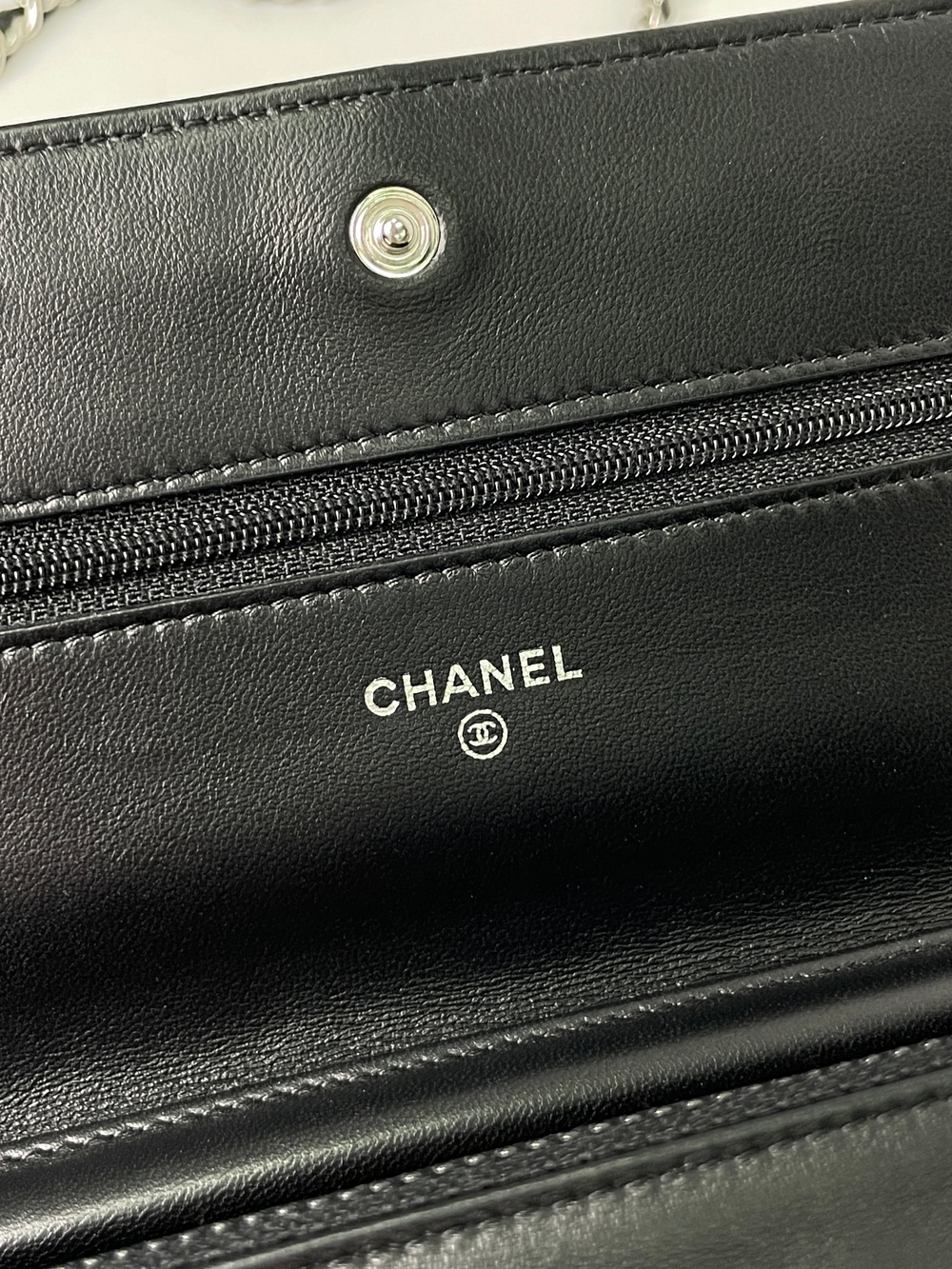 Сумка Chanel Wallet On Chain