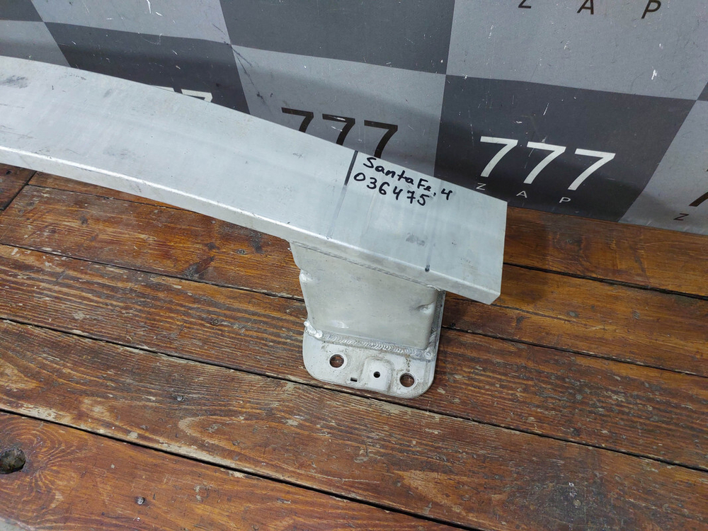 Усилитель переднего бампера Hyundai Santa Fe 4 20-нв Б/У Оригинал 64900S1510