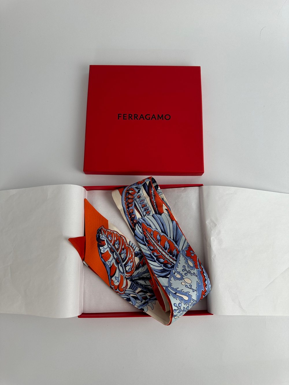 Твилли Ferragamo