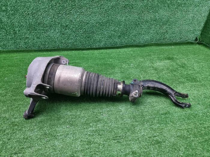 Стойка пневматическая левая Voyah Free (2021-н.в.)