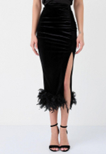 Юбка бархат с крупными перьями