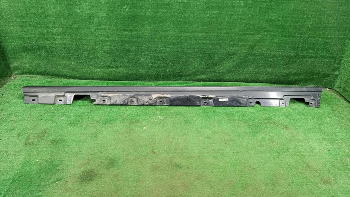 Накладка порога левая BMW 5er F10 F11 (2009-2017)