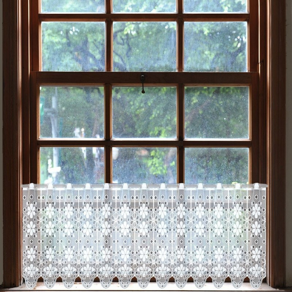 Занавеска "Ф. 242500" сверху - прорези для продевания гардинной штанги, цвет белый, Польша.