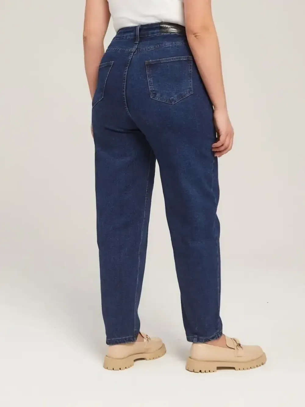 Джинсы бананы