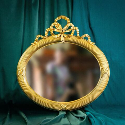 Винтаж: Антикварное настенное зеркало