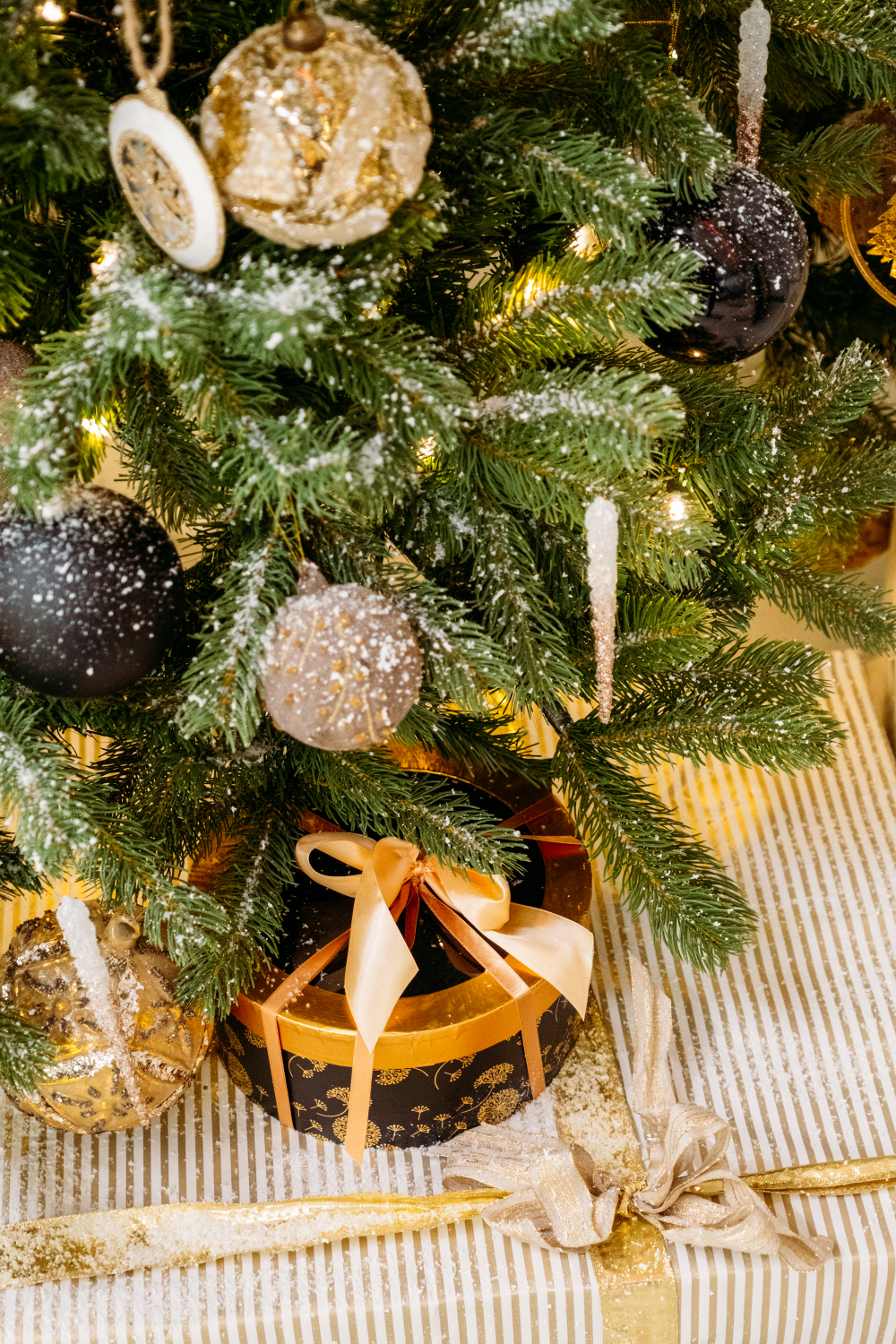 Дизайнерская ель «Звёздная ночь»