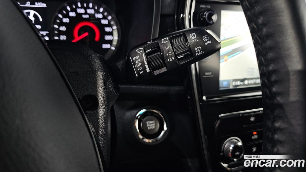 KG Mobility (Ssangyong) Very New Tivoli Бензин 1.5 2WD (03.2020)