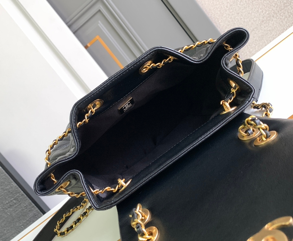 Chanel Backpack 25 cm