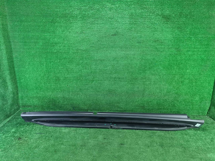 Накладка порога правая Mercedes GLS X167 (2019-н.в.)