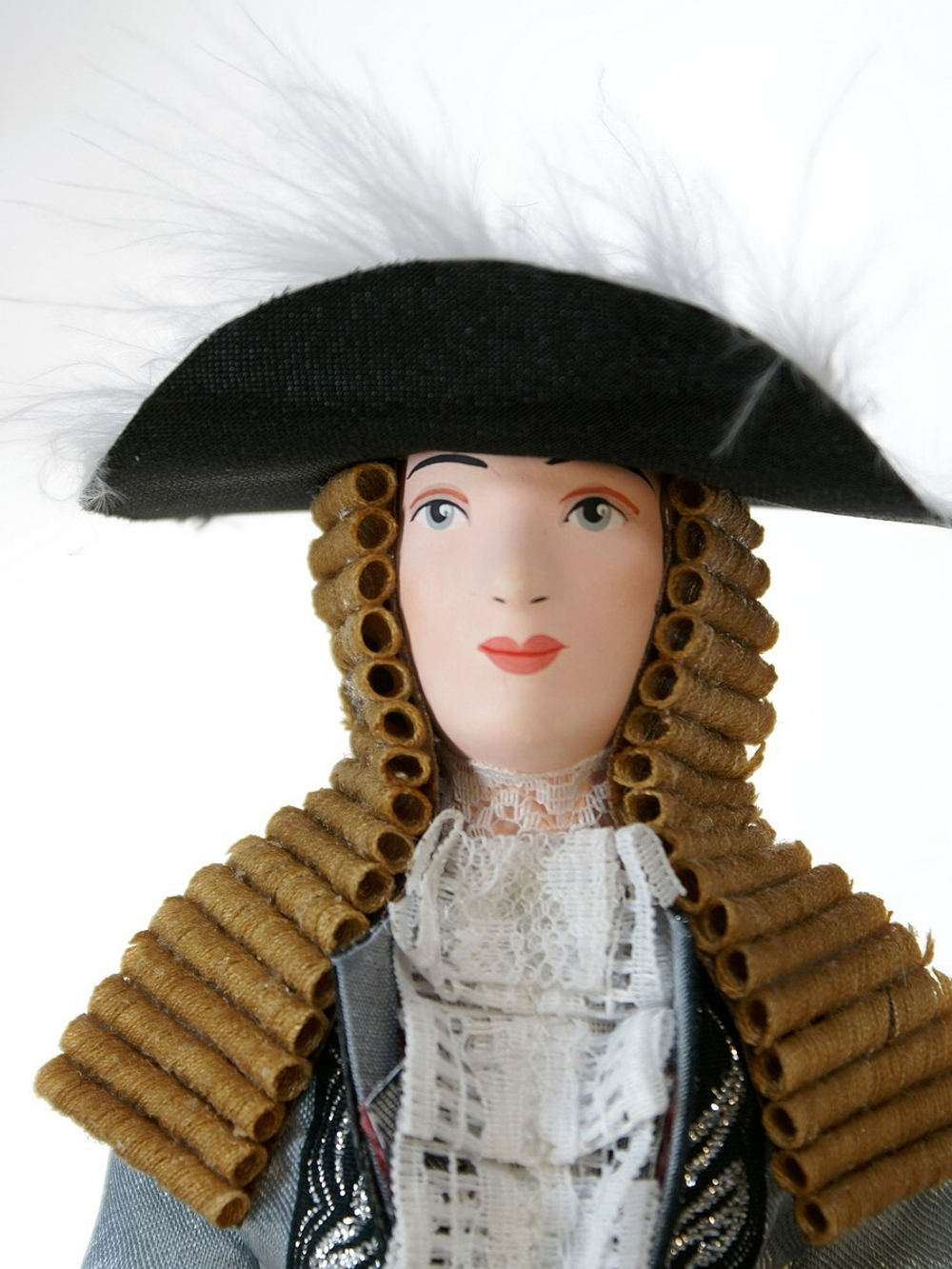 Кукла коллекционная в мужском придворном Французском костюме 18 века