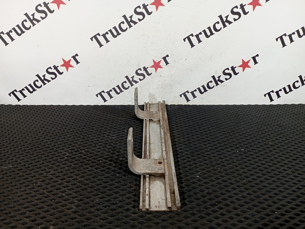 Кронштейн трапа за кабиной 2017г.