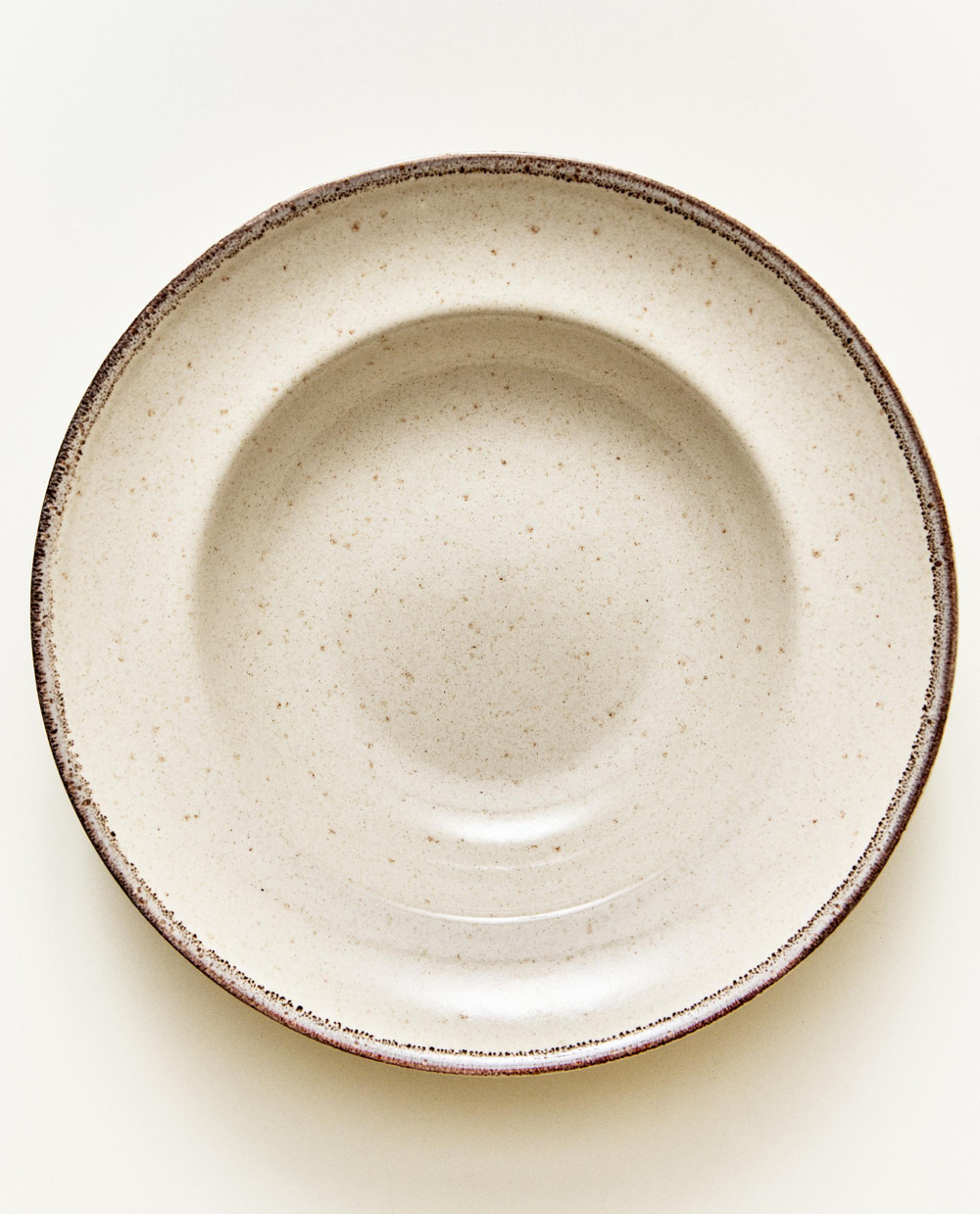 Zara Home тарелка из каменной керамики, цвет бежевый, 25.5 см