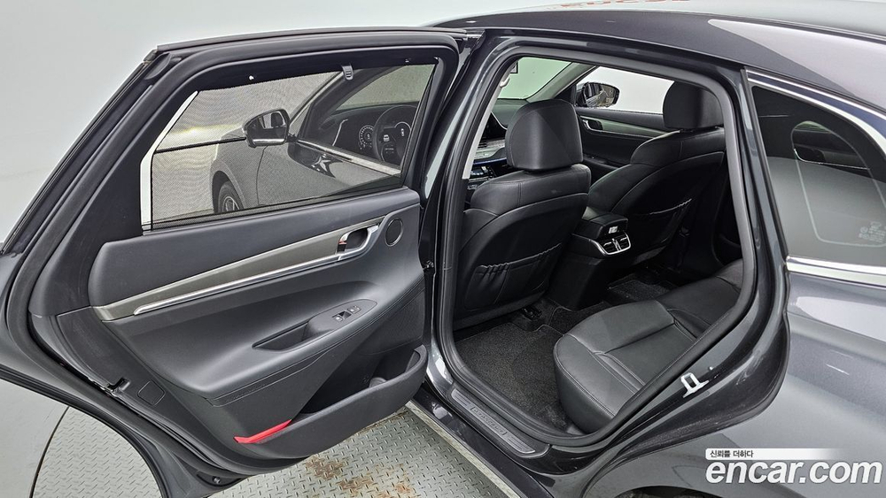 Hyundai The New Grandeur (Azera) IG 2.5 (06.2022)