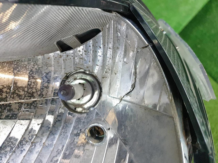 Битая Фара левая Hyundai Solaris 2 (2020-н.в.) галоген