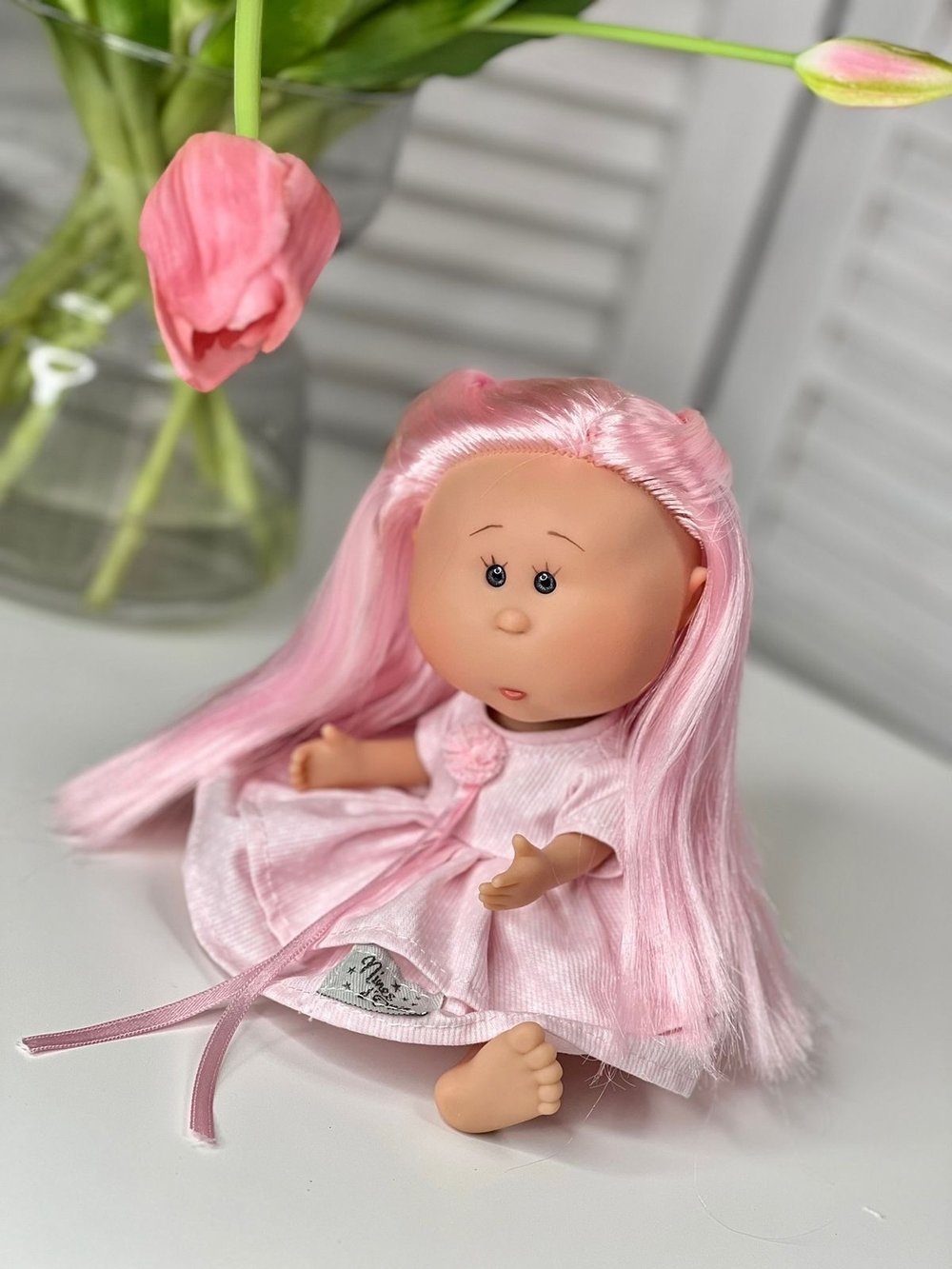 Кукла Nines виниловая 23см Little Mia (3160K1)