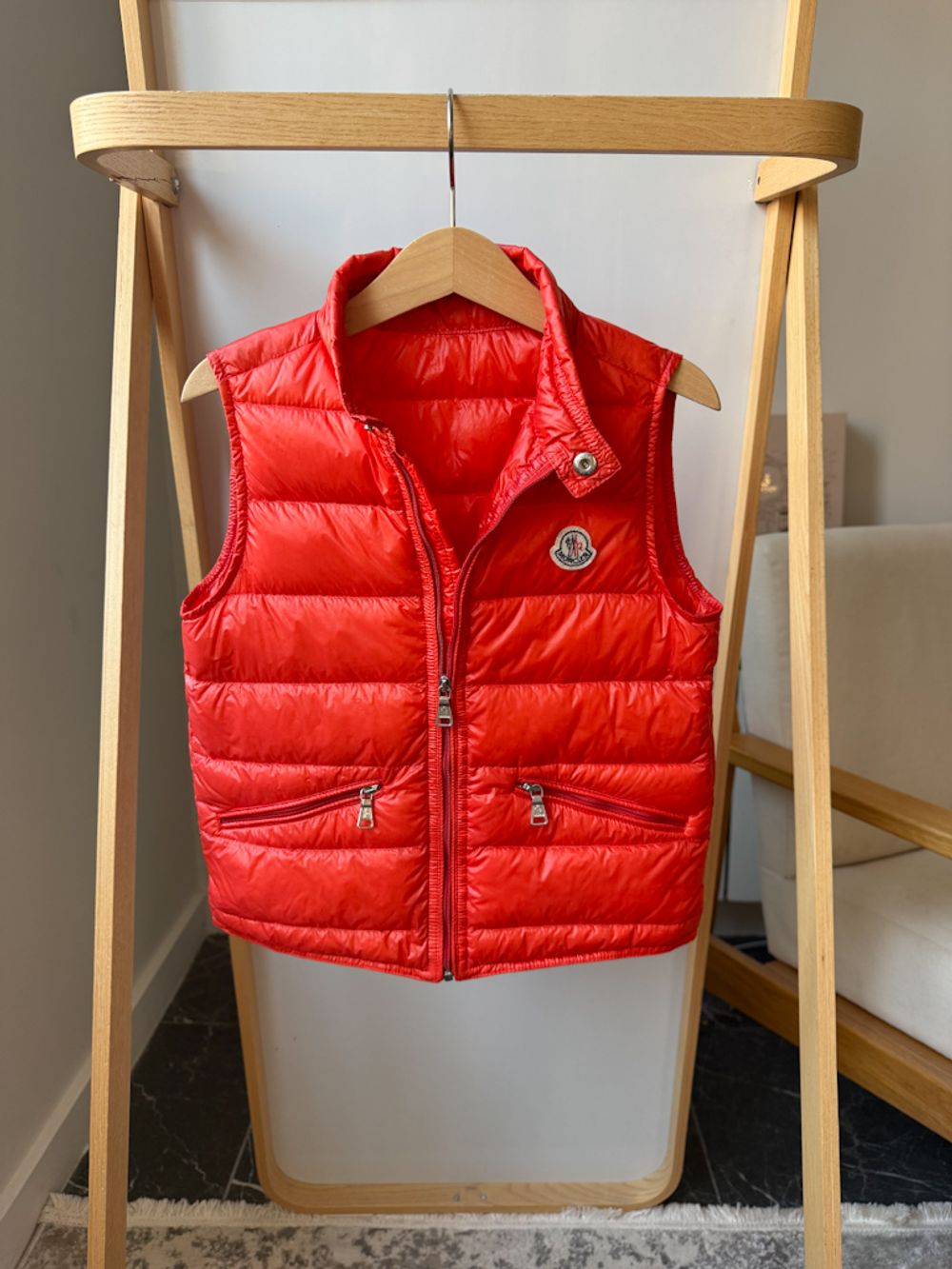 Пуховый жилет Moncler, 116