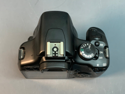 Canon EOS 450D Body 3.500 кадров