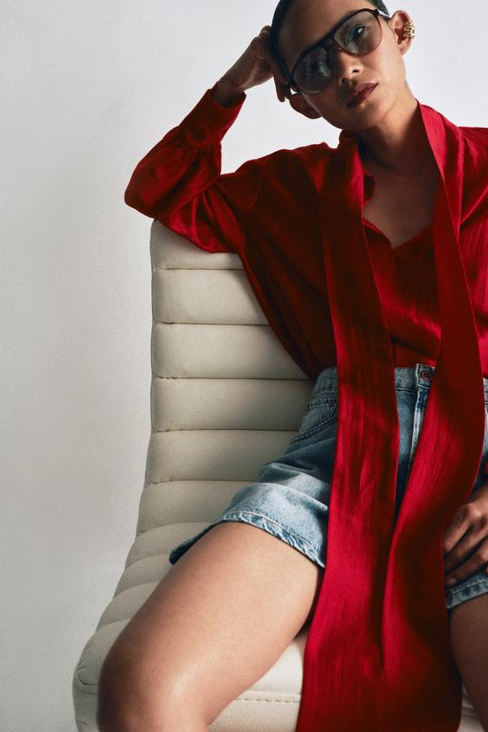 ZARA ДЖИНСОВЫЕ ШОРТЫ С ВЫСОКОЙ ПОСАДКОЙ, ГОЛУБОЙ