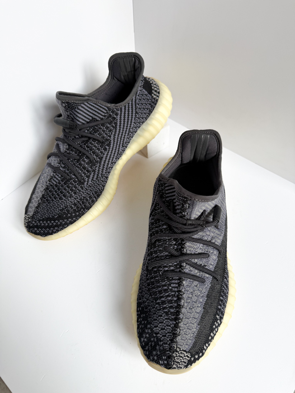 Текстильные кроссовки Adidas Yeezy, 43
