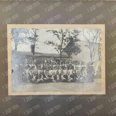 Коллективное фото в военной форме. Австрия. ХХ век.