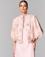 Укороченный кейп с вышивкой ручной работы