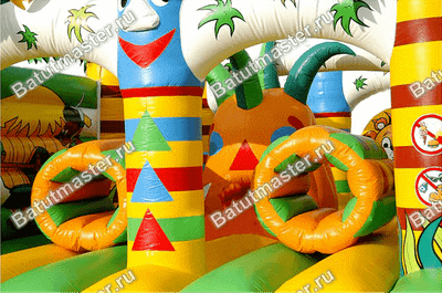 Надувная полоса препятствий «Туземцы», 7х4х2,7 м.