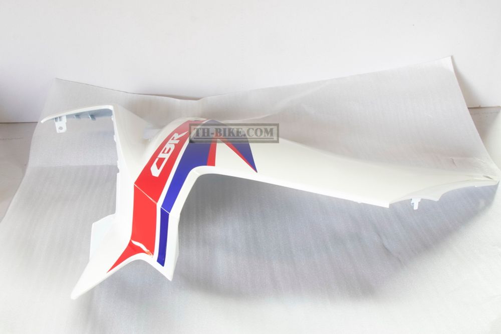 64300-MGZ-D20ZA. COWL SET, R. MIDDLE (WL) *TYPE1*. CBR500