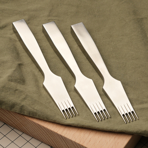 Пробойник строчный французского типа средний // ASKET