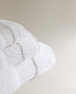 Zara Home - Очень мягкое банное полотенце (800 гхм2), белый, 90х150 см