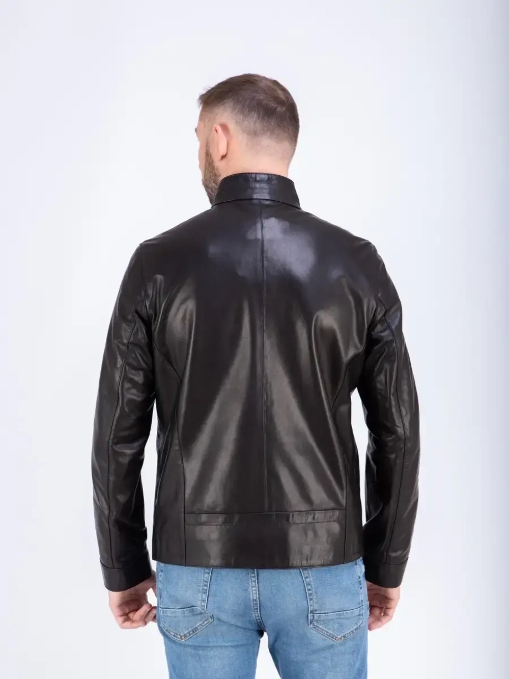 Куртка мужская из натуральной кожи