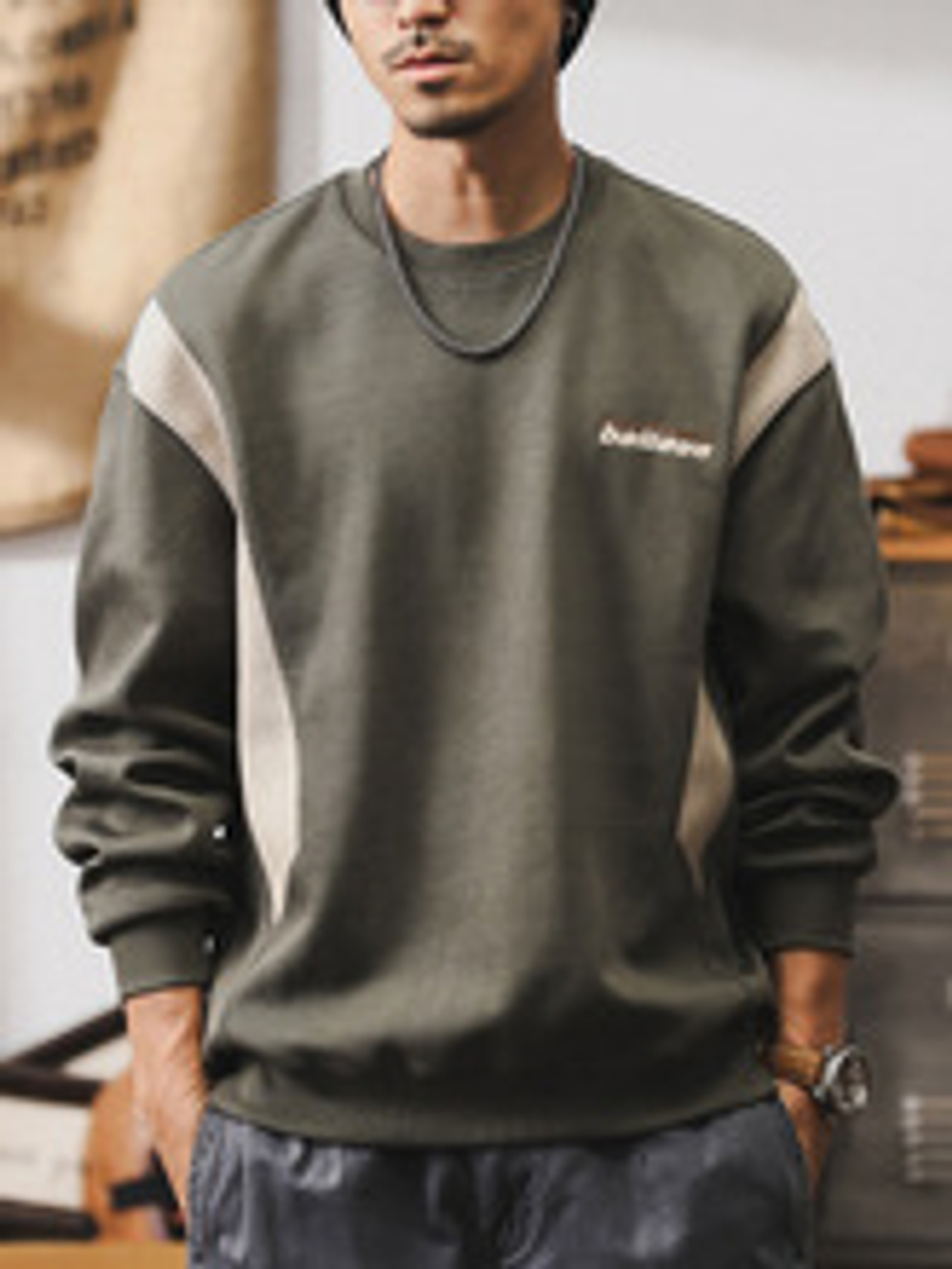 Свитшот мужской со вставками,осенний свободная модель.