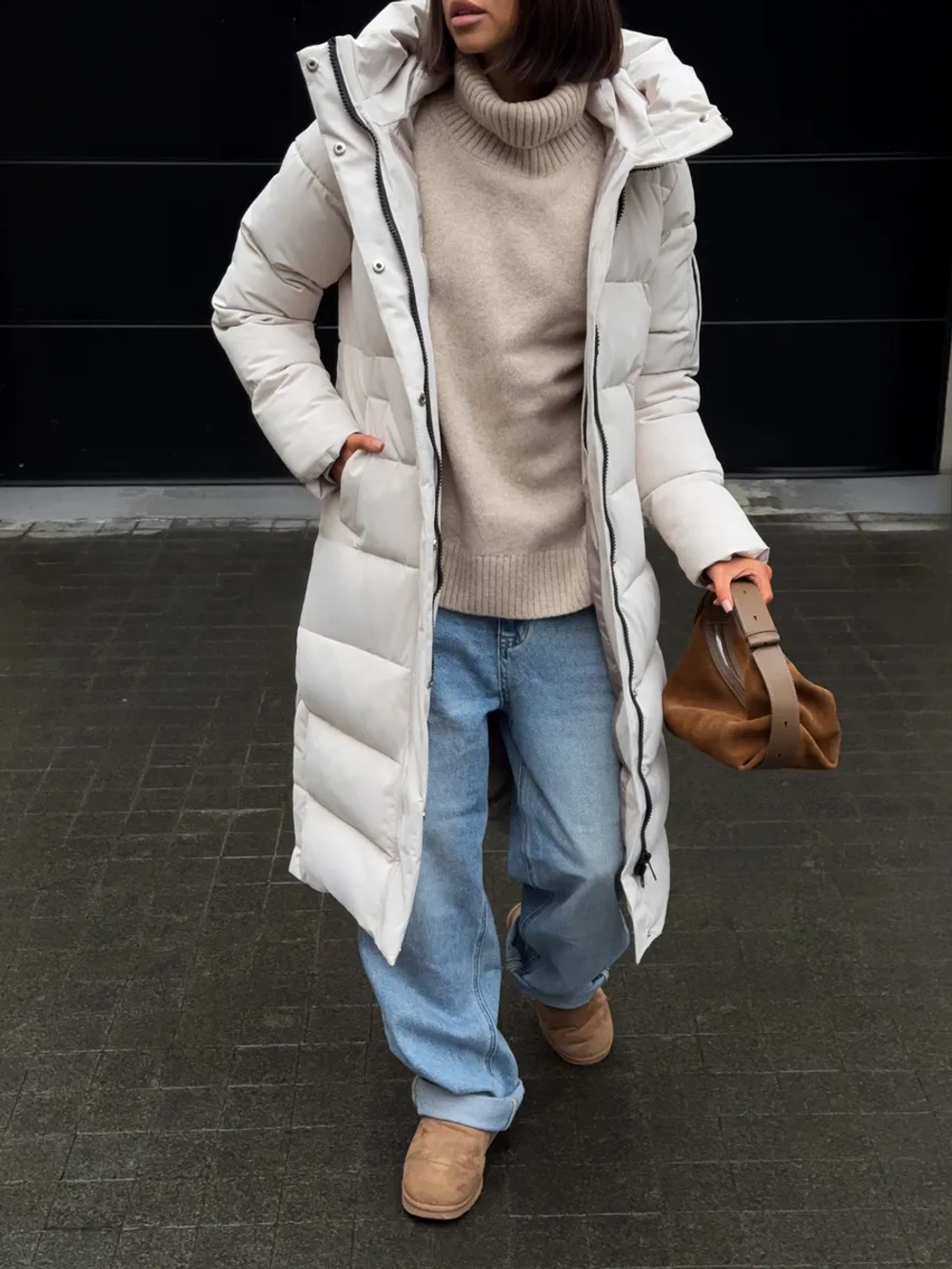 Пуховик зимний длинный с капюшоном