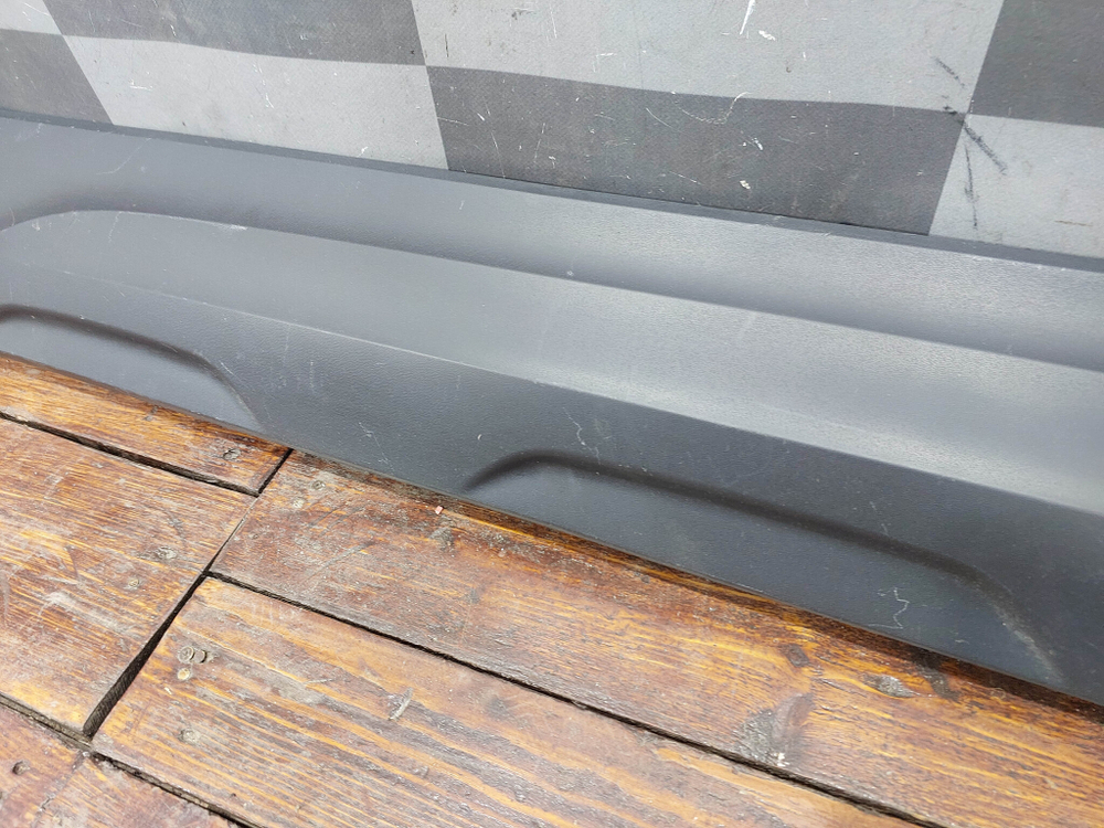 Накладка двери передней левой Volkswagen Taos 20-нв Б/У Оригинал 2GL854939