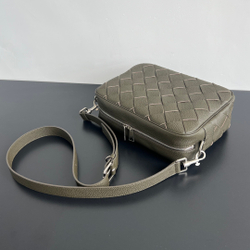 Bottega Veneta Medium Camera Bag  29 cm