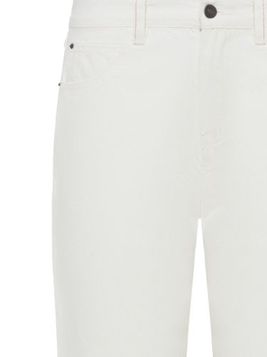 Прямые укороченные белые джинсы