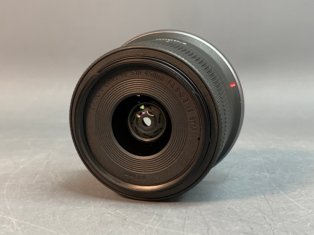 Canon RF-S 18-45mm 4.5-6.3 IS STM