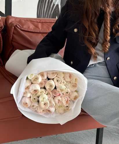 35 ранункулюсов ( Италия )