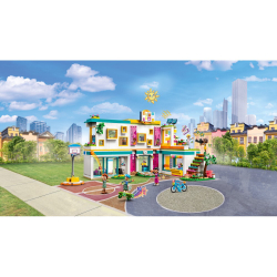 LEGO Friends — Международная школа Хартлейк 41731