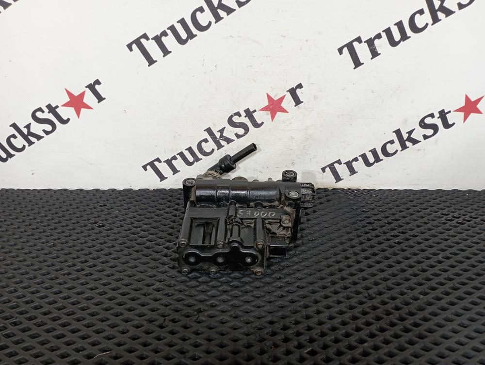 Кран уровня пола главный