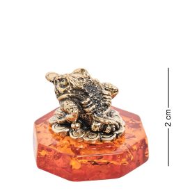 Народные промыслы AM-1820 Фигурка «Лягушка фэншуй с монетами» (латунь, янтарь)