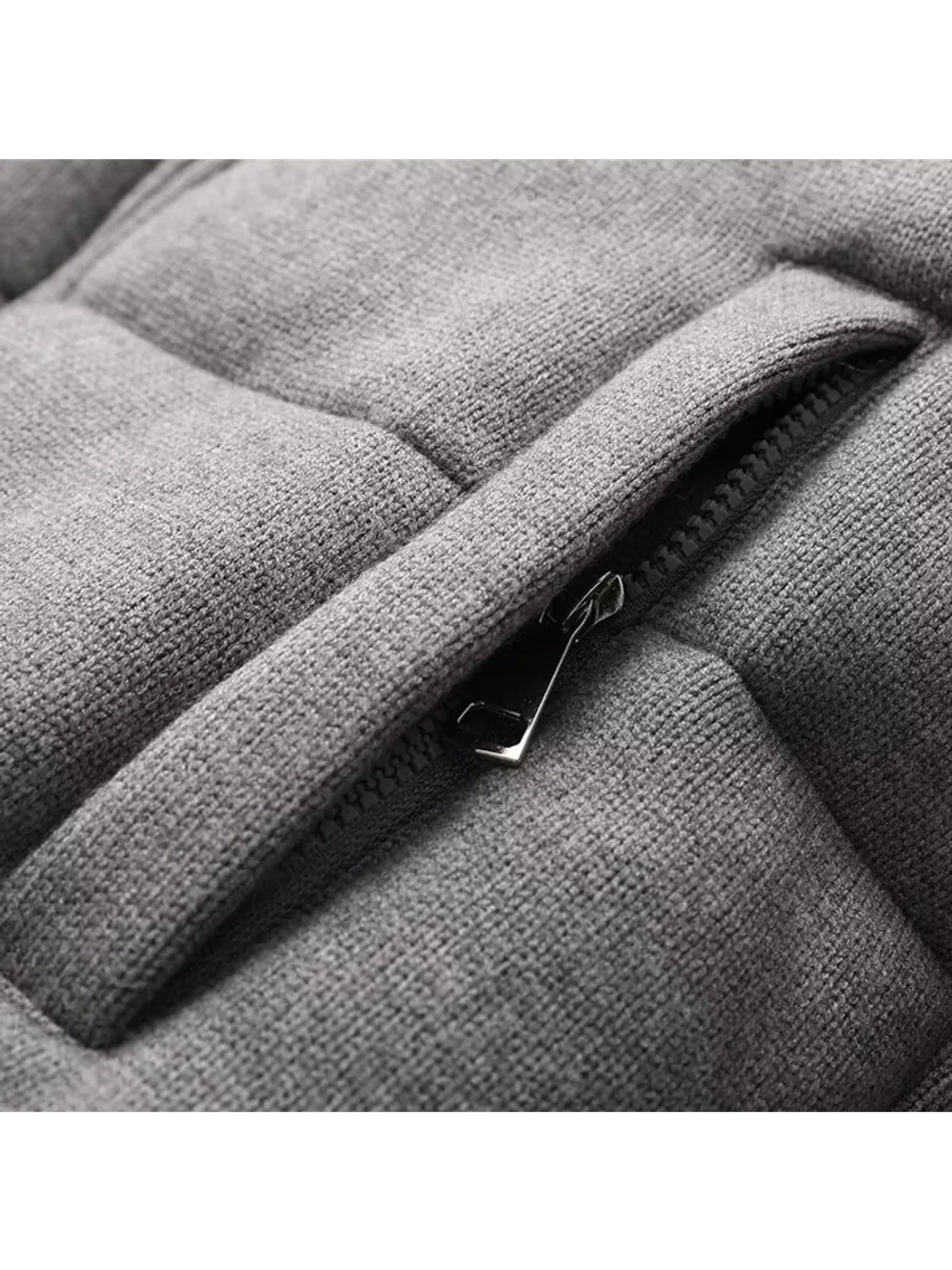 Куртка демисезонная вязаная