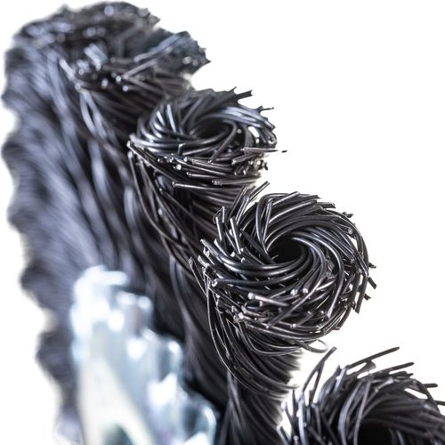 Щетка ELITECH плоская крученая для УШМ 175мм   1820.073600