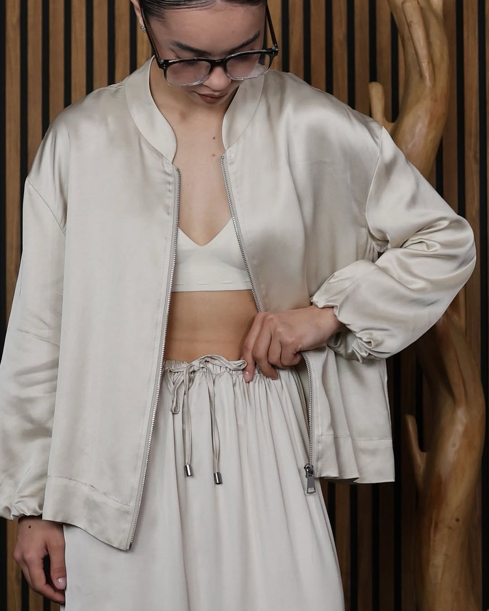 сатиновый бомбер