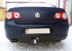 Фаркоп AvtoS для VOLKSWAGEN PASSAT B6 (2005-2010) с универсальной электрикой Smart(блок) и сертификатом в комплекте, арт.(VW 24+smart)
