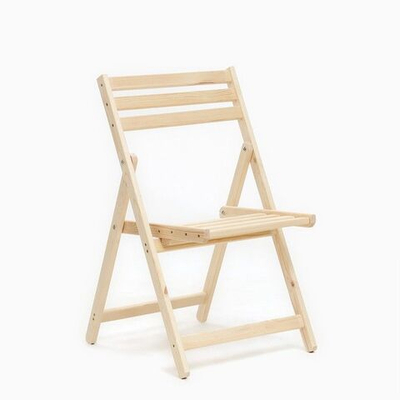 Складной стул из хвои