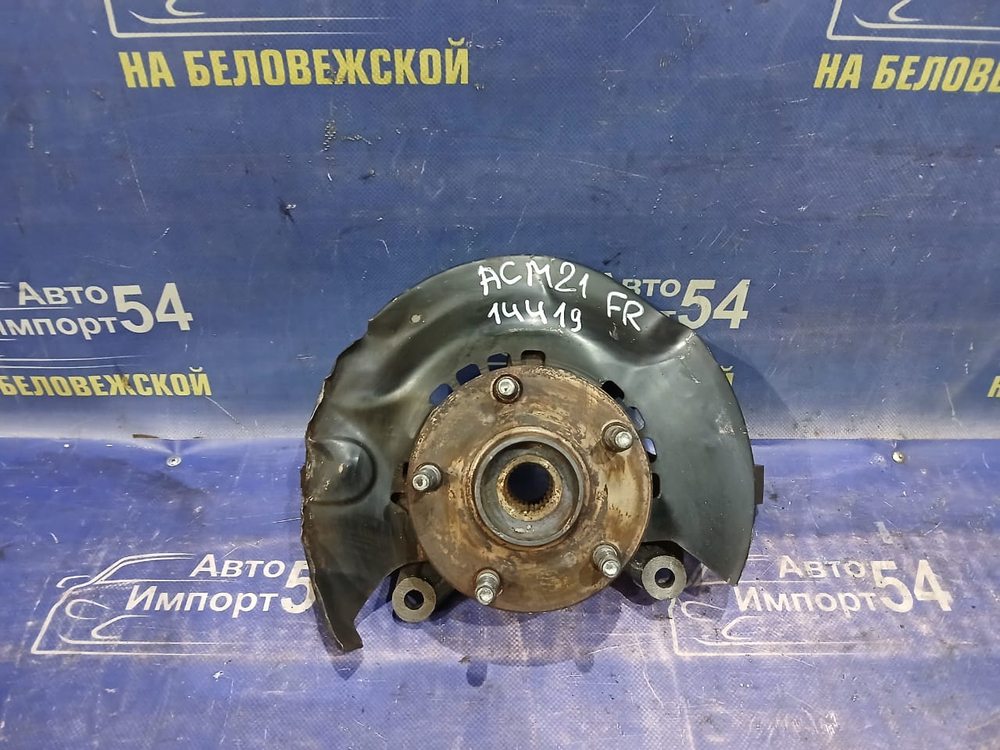 Ступица передняя правая TOYOTA IPSUM 2001-2009