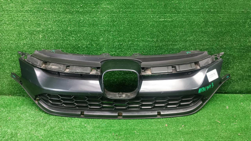 Решетка радиатора Honda CR-V 4 (2014-2018)